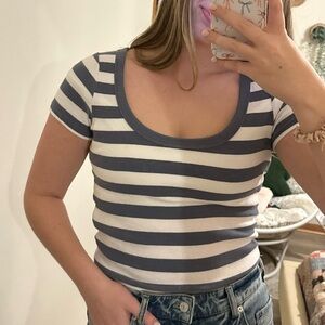 ✨Hollister Must Have Collection Striped T-Shirt